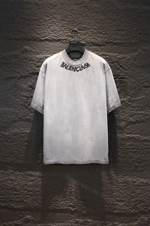 View 1 of Balenciaga 一比一 男款 小LOGO短袖T恤 潮流街頭簡約百搭款