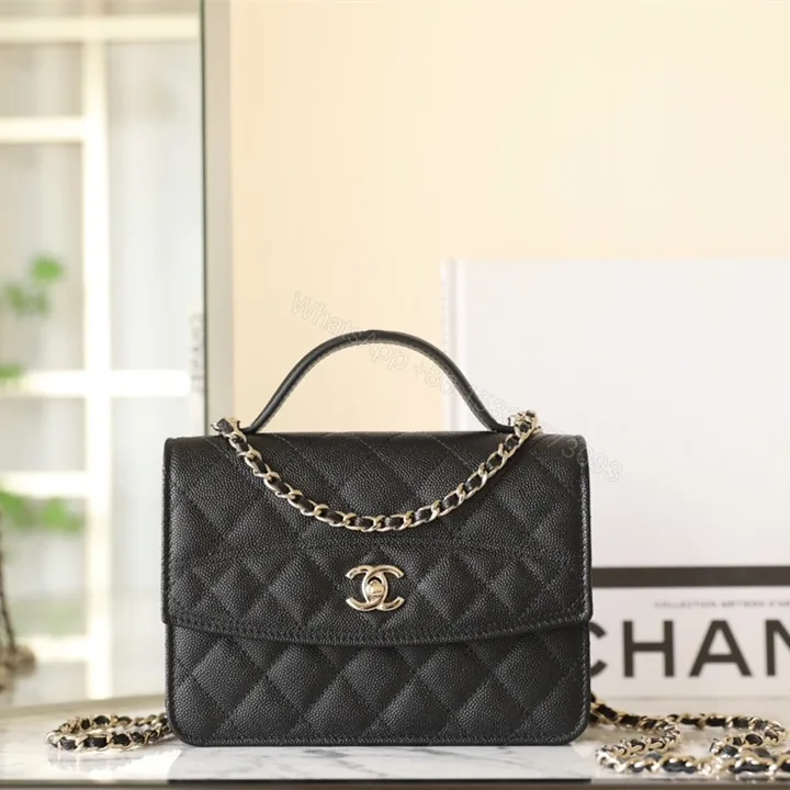 View 1 of 高仿Chanel*25C系列AS4406小球紋牛皮郵差包黑色免檢版