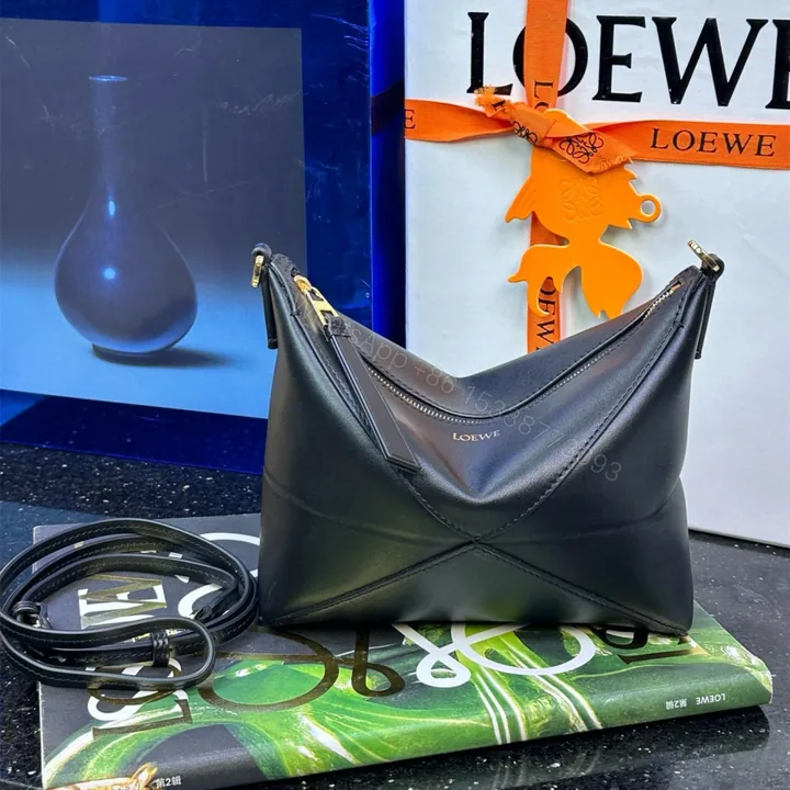 View 1 of 高仿Loewe*Fold系列1100小牛皮手提單肩包黑色免檢版