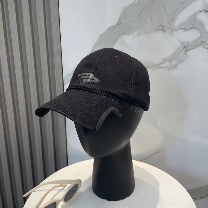 View 1 of BALENCIAGA A貨 男款 簡約LOGO棒球帽 黑色時尚帽