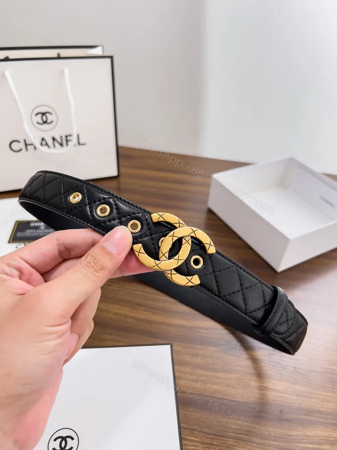 View 1 of CHANEL A貨 女款 菱格紋雙C扣皮帶 金扣時尚腰帶