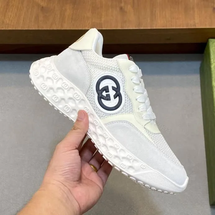 View 1 of MEN’S GUCCI SNEAKER – GC272