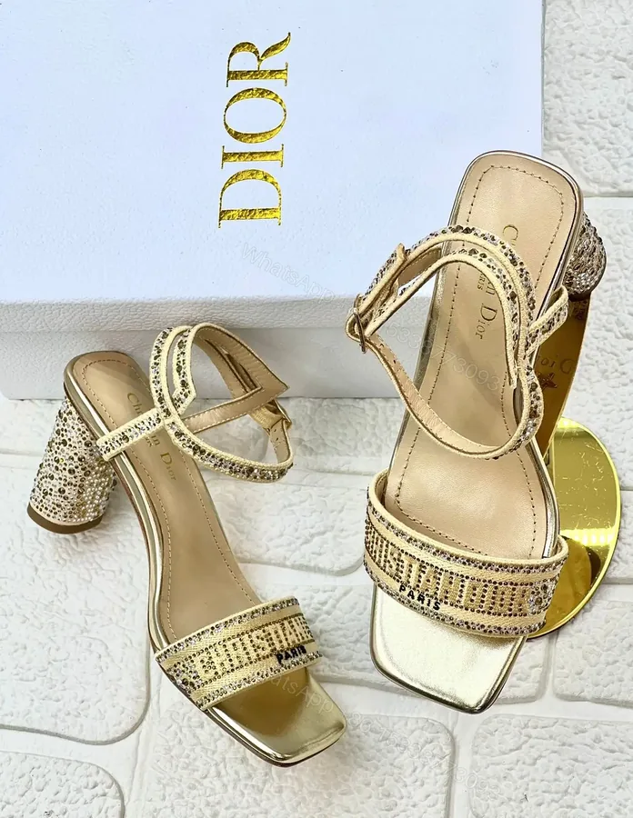 View 1 of DIOR