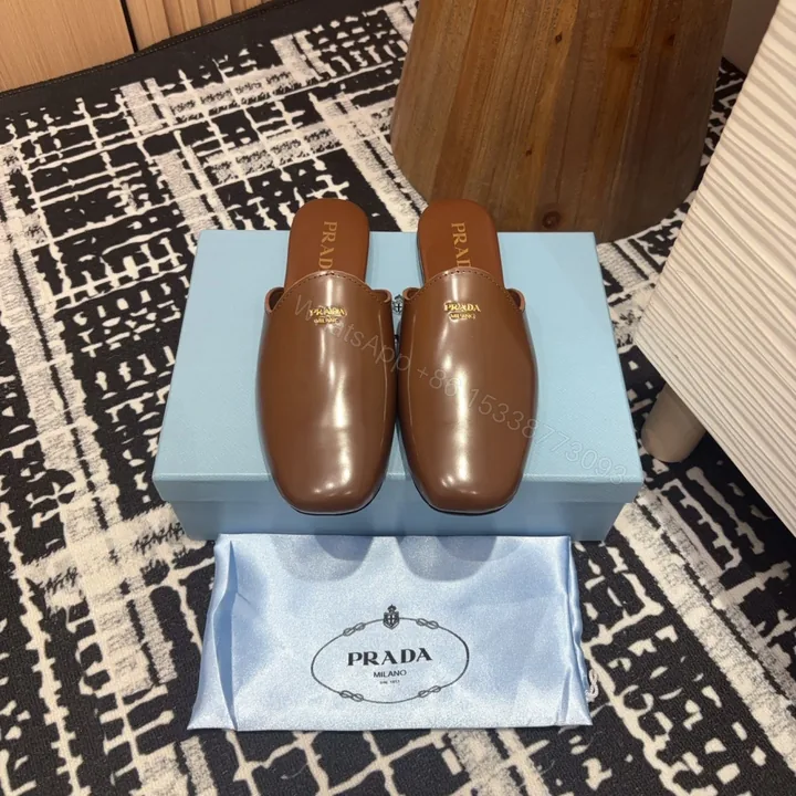 View 1 of 高仿Prada*2S2986圓頭皮質休閒套腳拖鞋棕色免檢版