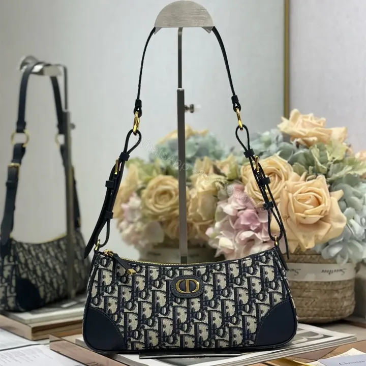 View 1 of 高仿Dior*Montaigne系列S239M928藍色印花單肩包Mini免檢版