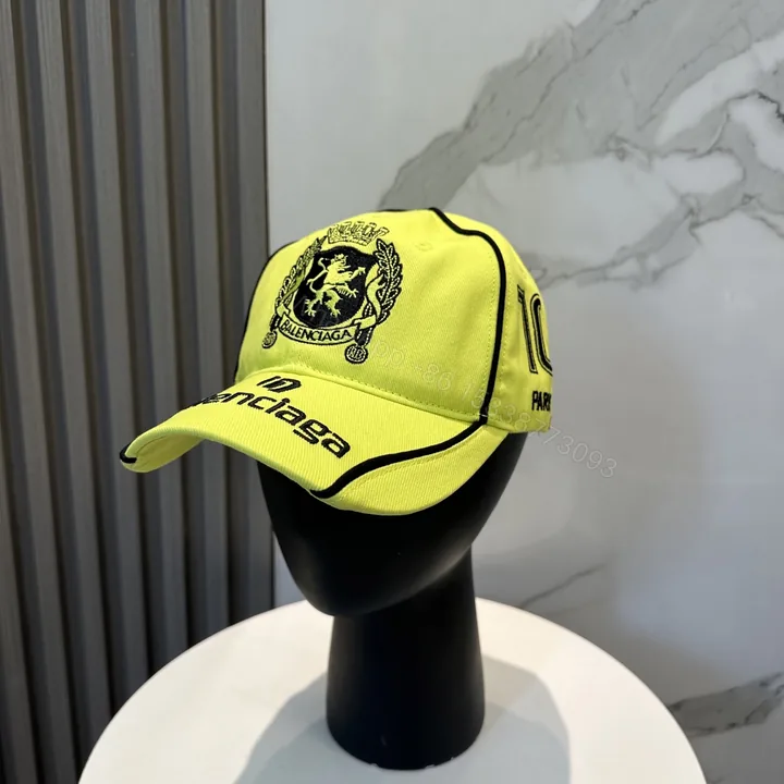 View 1 of BALENCIAGA 高仿 男款 徽章刺繡棒球帽 螢光黃潮流帽