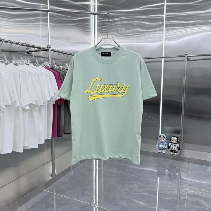 View 1 of Balenciaga 一比一 Luxury字母印花短袖T恤 淺綠色清新休閒款