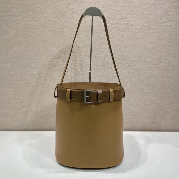 View 1 of 高仿Prada*Buckle系列1BE085小牛皮水桶包焦糖色免檢版