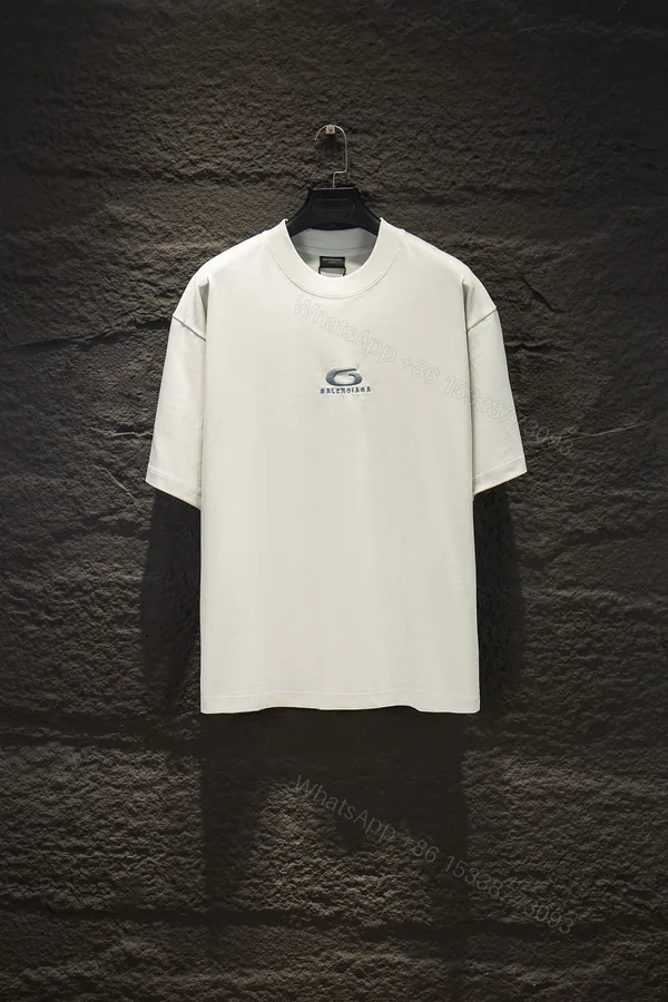 View 1 of Balenciaga 高仿 男款 潮流字母LOGO短袖T恤 街頭風格百搭款