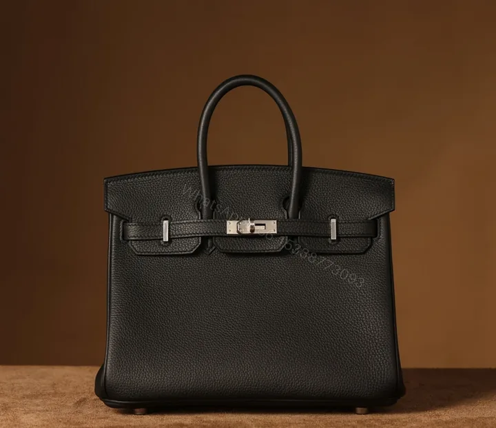 View 1 of 精仿Hermes手提包Birkin25系列黑銀款式