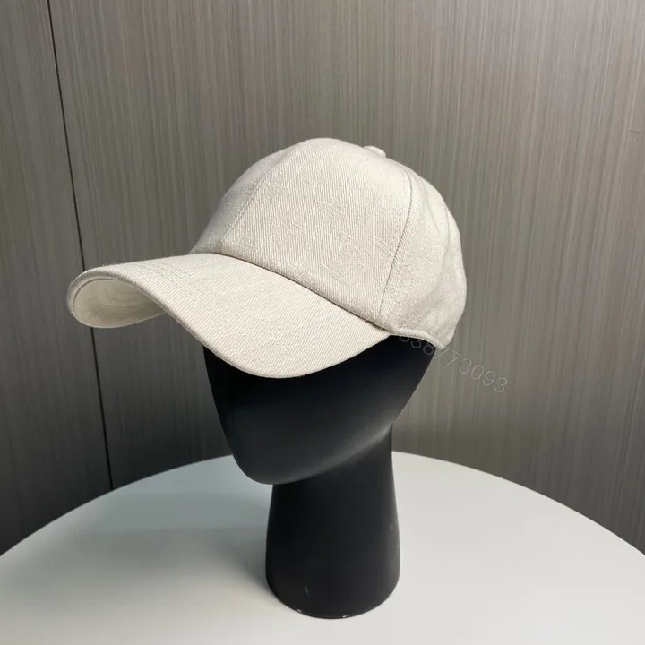 View 1 of LV 高仿米白老花棒球帽 簡約低調百搭款式