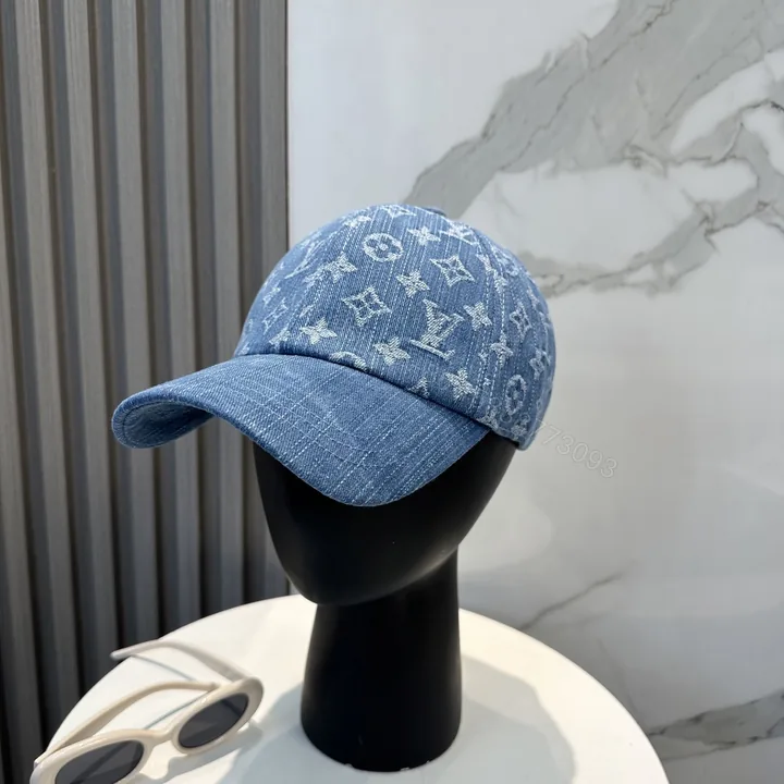 View 1 of LV 高仿牛仔藍棒球帽 滿版經典字母壓紋
