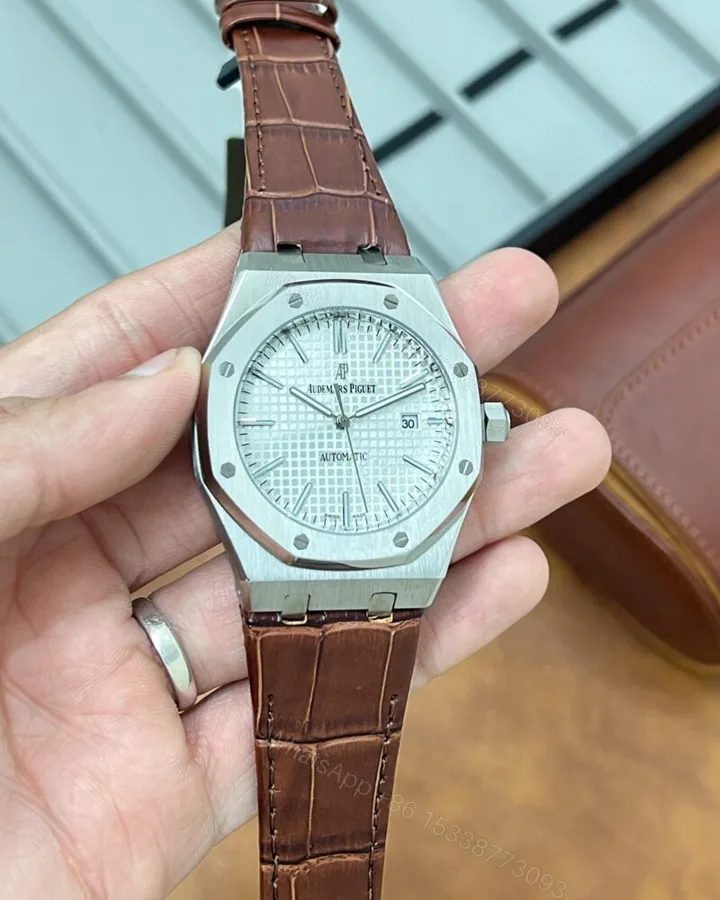 View 1 of Audemars Piguet Royal Oak Offshore Brown-Silver 15400 V2 Automatic 40mm