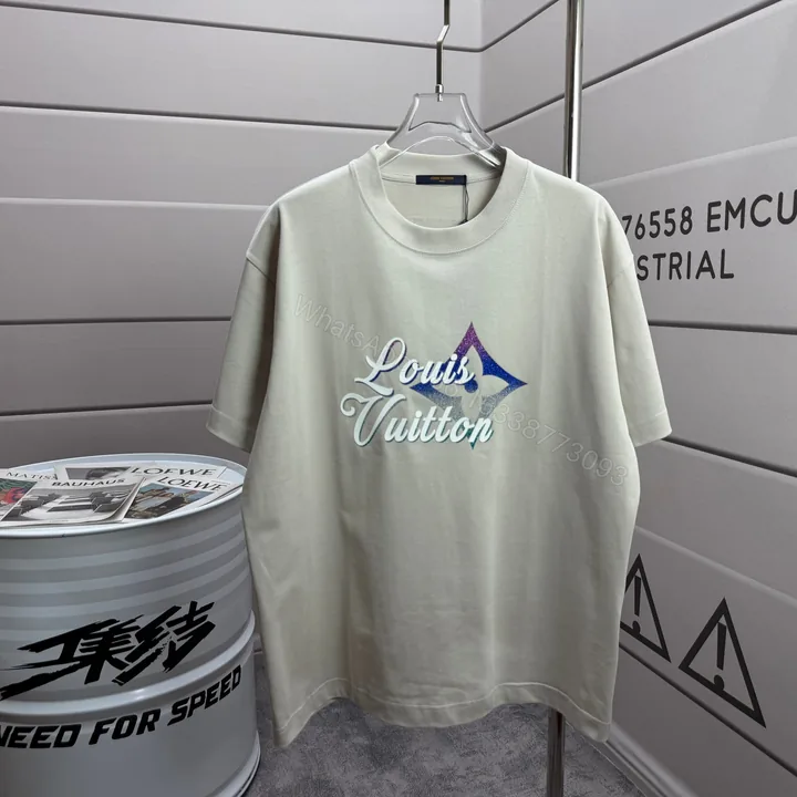 View 1 of LV 高仿 男款 黑色簡約LOGO短袖T恤 休閒百搭基本款