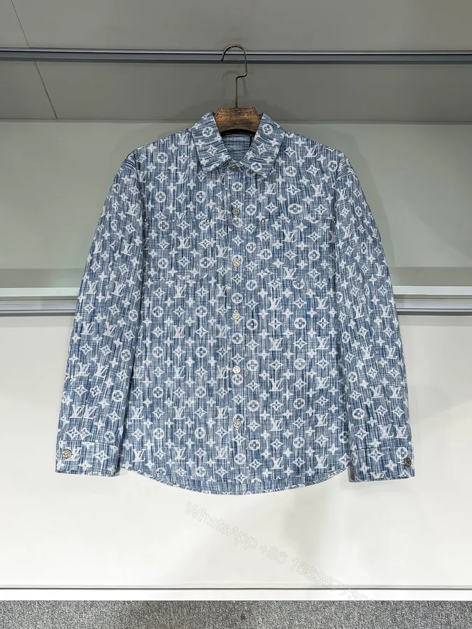 View 1 of LV A貨藍白Monogram牛仔襯衫 經典水洗丹寧長袖