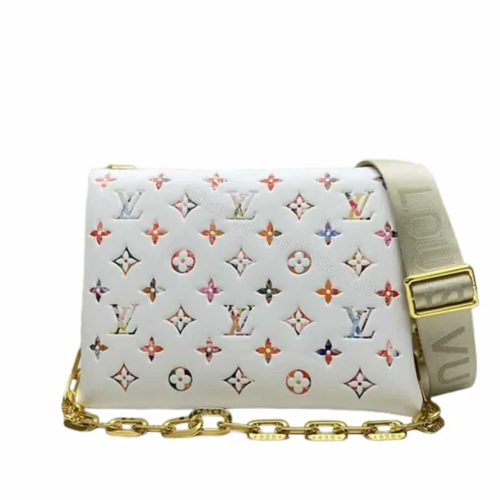 View 1 of Louis Vuitton Bolso Coussin PM White 26Cm M21209