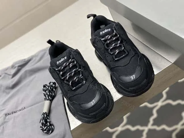 View 1 of BALENCIAGA TRIPLE S SNEAKER – BB174