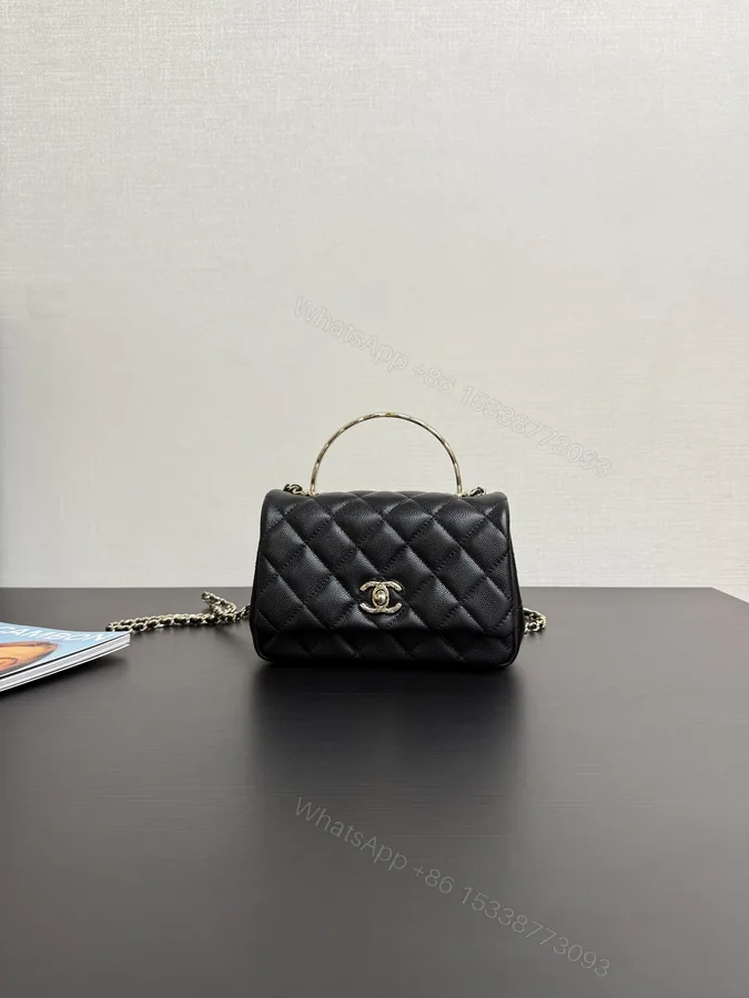 View 1 of Chanel 高仿黑色菱格手提鏈條包 經典小型設計 氣質百搭精品女包