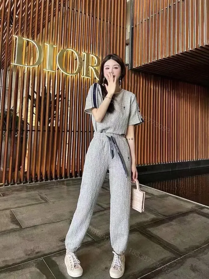 View 1 of DIOR