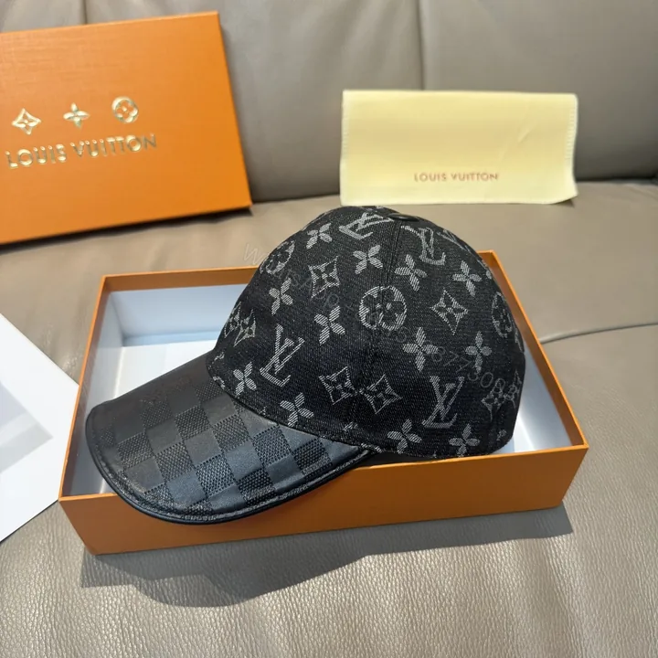 View 1 of LV 一比一黑色棒球帽 棋盤格拼接滿版老花設計