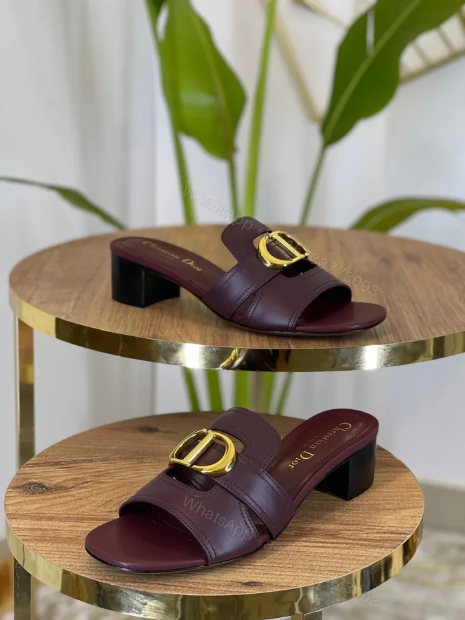View 1 of DIOR