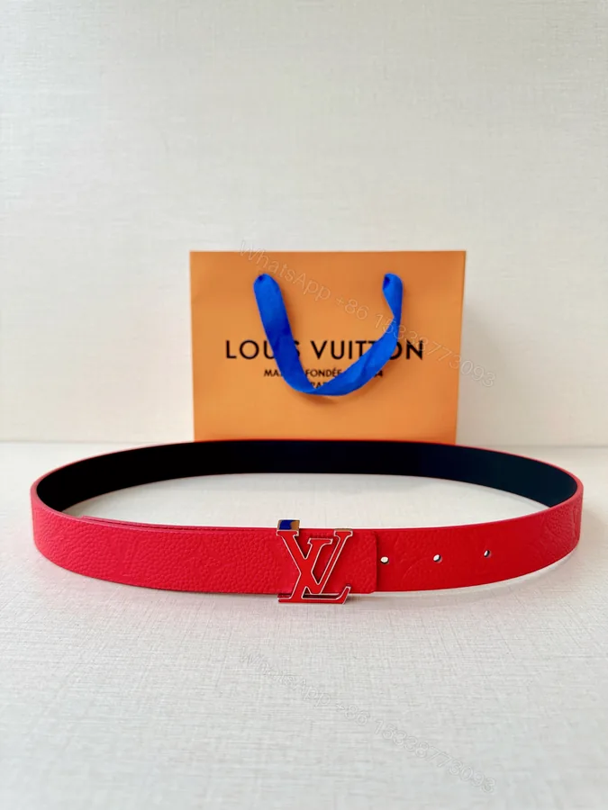 View 1 of LV 高仿 男款 紅色LV扣皮帶 單面設計 潮流時尚高辨識款