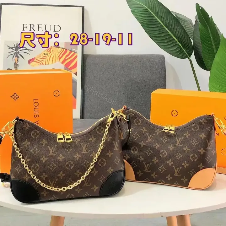 View 1 of LOUIS VUITTON