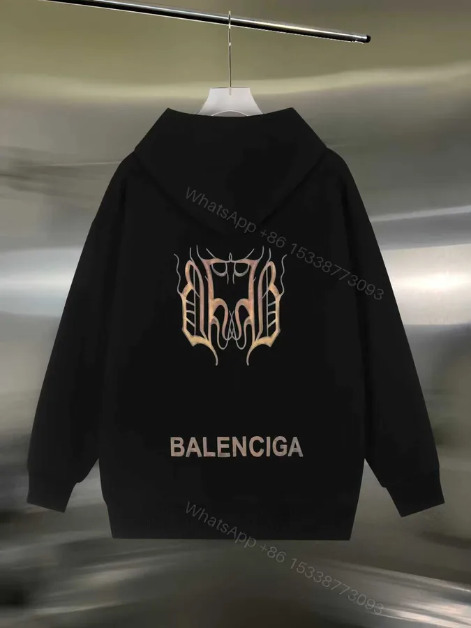 View 1 of Balenciaga高仿男士連帽衛衣 金屬感BB圖樣設計 黑色低調奢華款