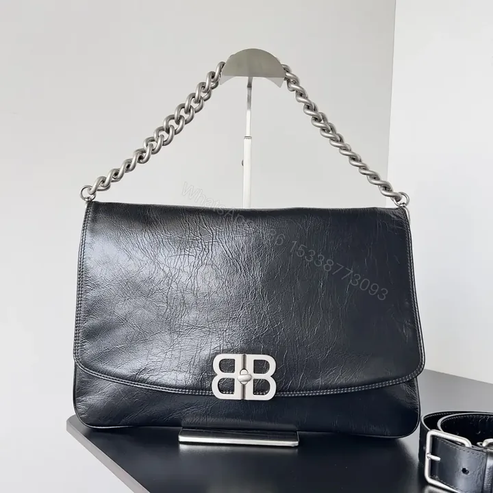 View 1 of 高仿Balenciaga*BBSolt系列腋下包M
