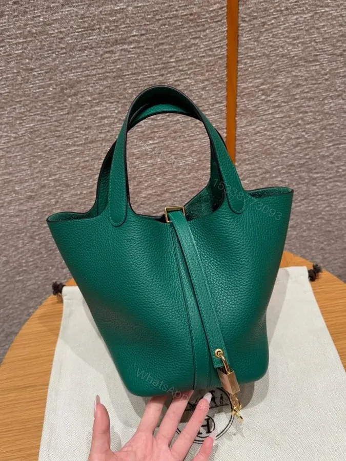 View 1 of HN Togo leather green with gold hardware 18cm