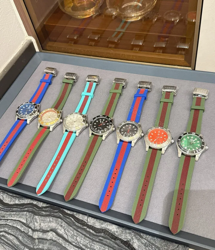 View 1 of Gucci A貨男士織帶腕錶 潛水風藍色錶面百搭設計