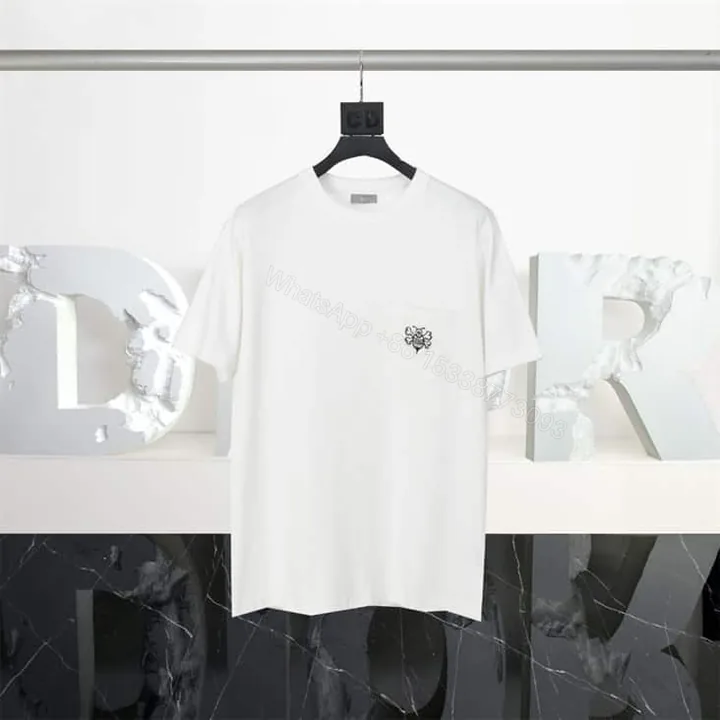 View 1 of DIOR T-SHIRT WITH BEE EMBROIDERY – DO15