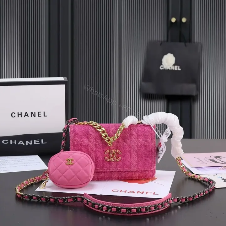 View 1 of ChANEL