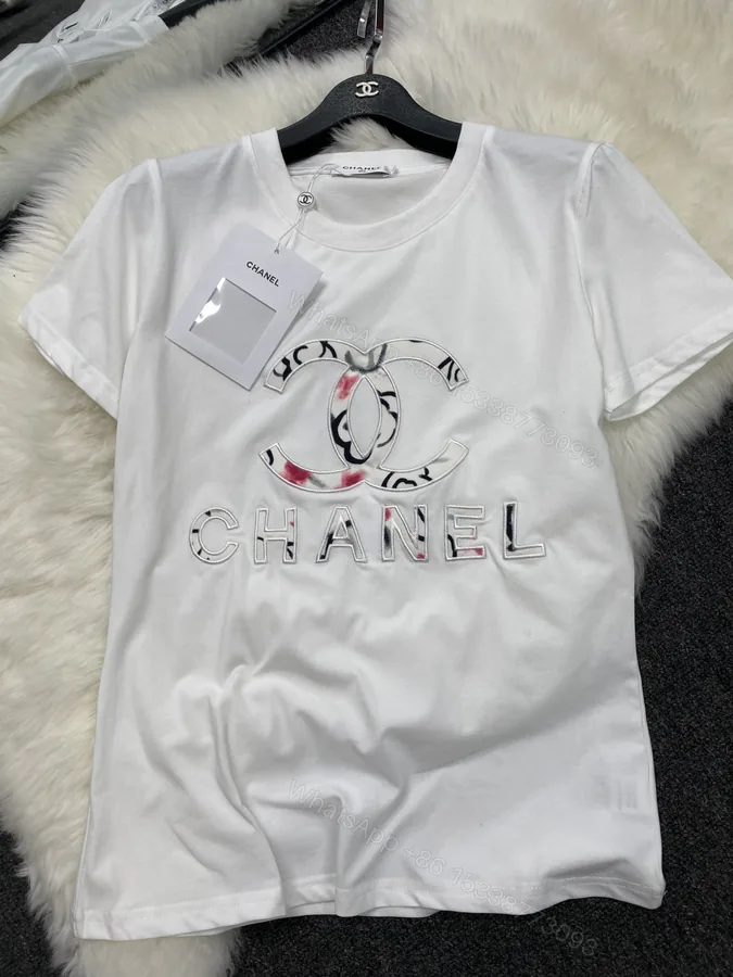 View 1 of CHANEL高仿短袖T恤 女士圓領印花LOGO上衣 白色百搭款2025新款