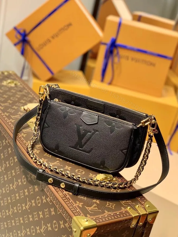 View 1 of LV 高仿黑色压纹链条腋下包 Mini单肩斜挎包 女士百搭经典小包款