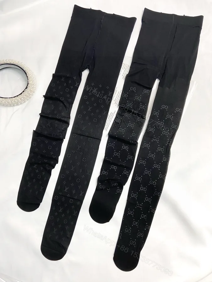 View 1 of LV GG原單滿版絲襪女款修飾腿型 兩入組彈力微壓對標設計款