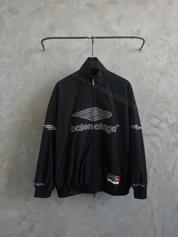 View 1 of Balenciaga一比一男款運動外套 黑灰配色大Logo設計