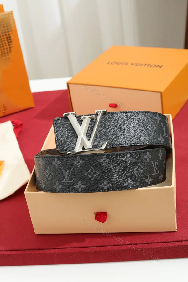 View 1 of LV A貨男款黑灰Monogram皮帶 霧銀LV字母扣百搭款