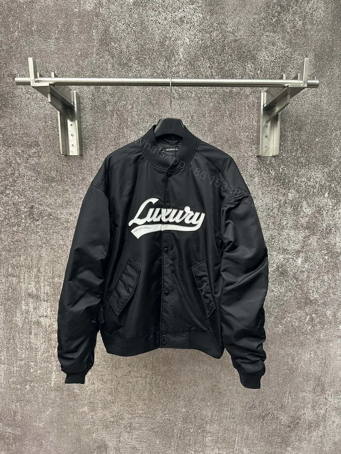 View 1 of Balenciaga 原單男士飛行外套 Luxury立體字樣 輕量棒球風設計