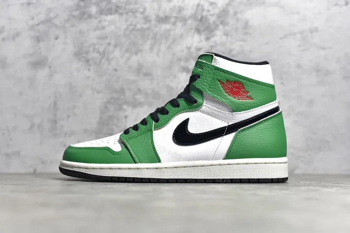 View 1 of Air Jordan 1 Retro High “Lucky Green” Reps