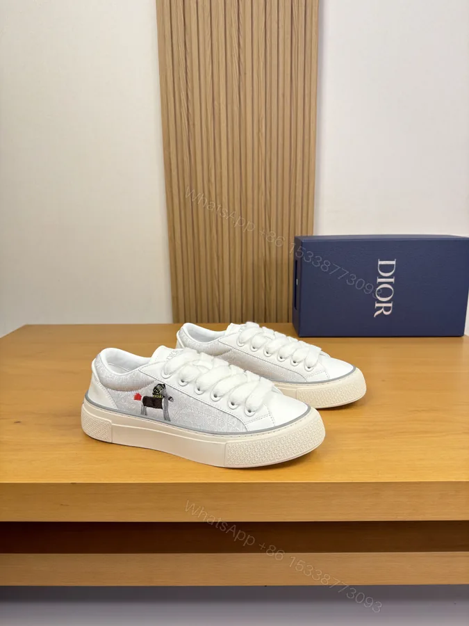 View 1 of Dior 一比一休閒板鞋 男款刺繡小馬厚底休閒鞋 白色百搭精品運動鞋