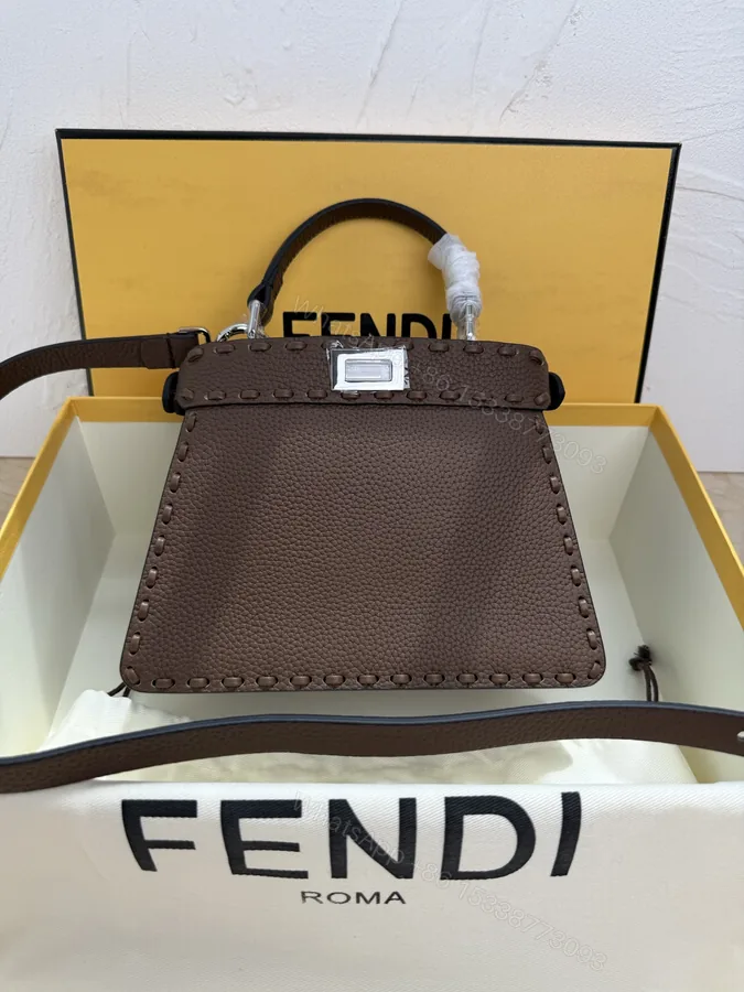 View 1 of Fendi 原單 Peekaboo 中號手提包 奶茶色雙層設計