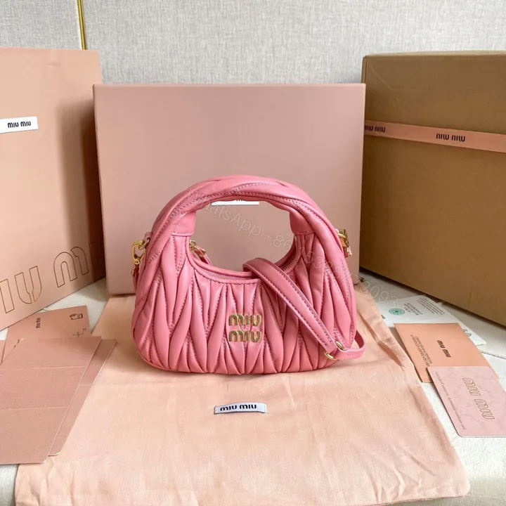 View 1 of 高仿miumiu繆繆*5BP078Mini單肩包海棠粉免檢版