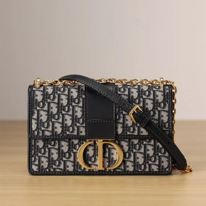 View 1 of 高仿Dior*30Montaigne系列EastWest手袋S免檢版