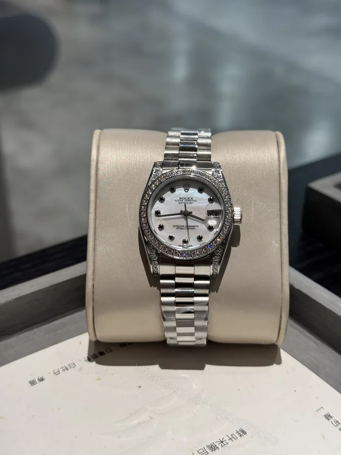 View 1 of Rolex 一比一 女款 Datejust 白面鑽圈腕錶 優雅氣質風
