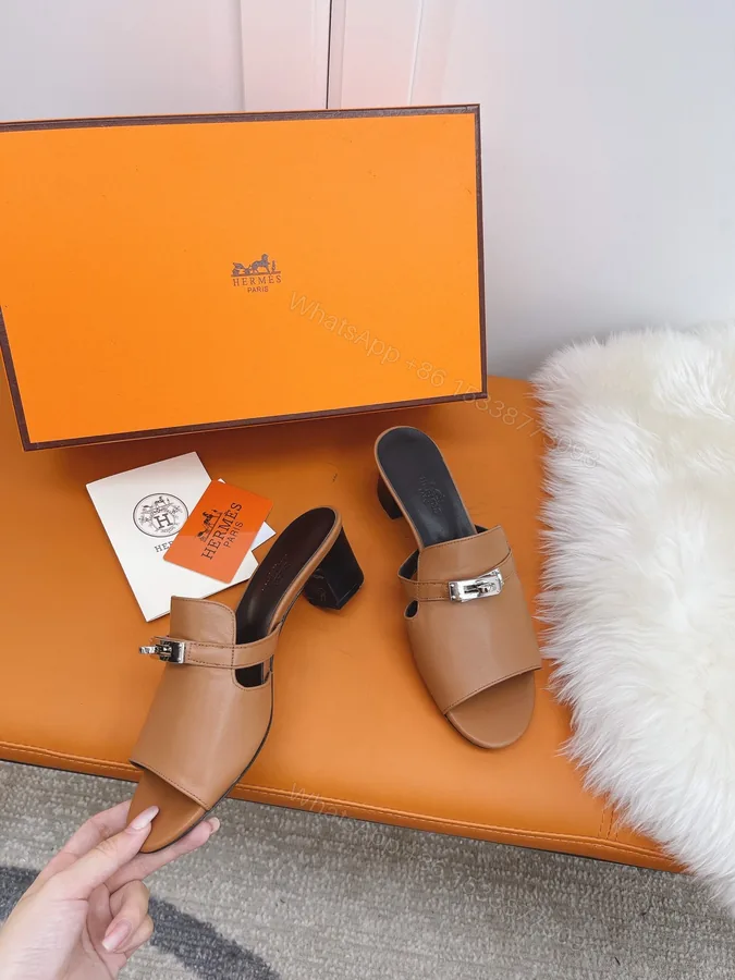 View 1 of New HM HIGH HEELS 020