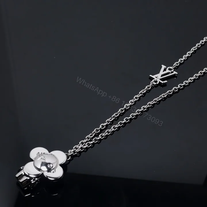 View 1 of EN – Lux LV Necklaces 049