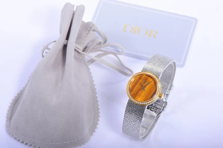 View 1 of DiorA貨琥珀橘面女錶 銀帶金框鑽飾珍稀配色