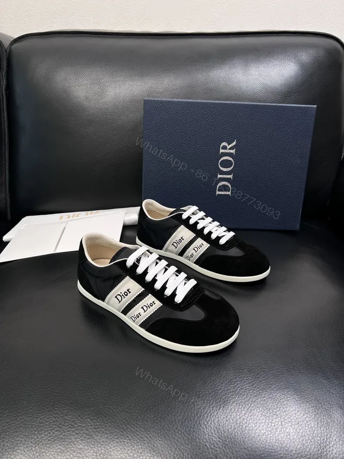 View 1 of Dior 一比一印花帆布低幫休閒鞋 經典字母百搭板鞋
