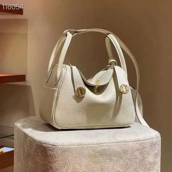 View 1 of HERMES